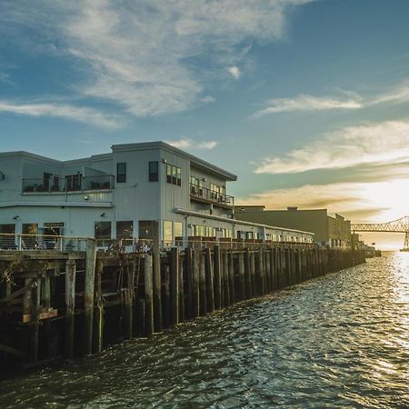 Bowline Hotel Astoria Exterior foto