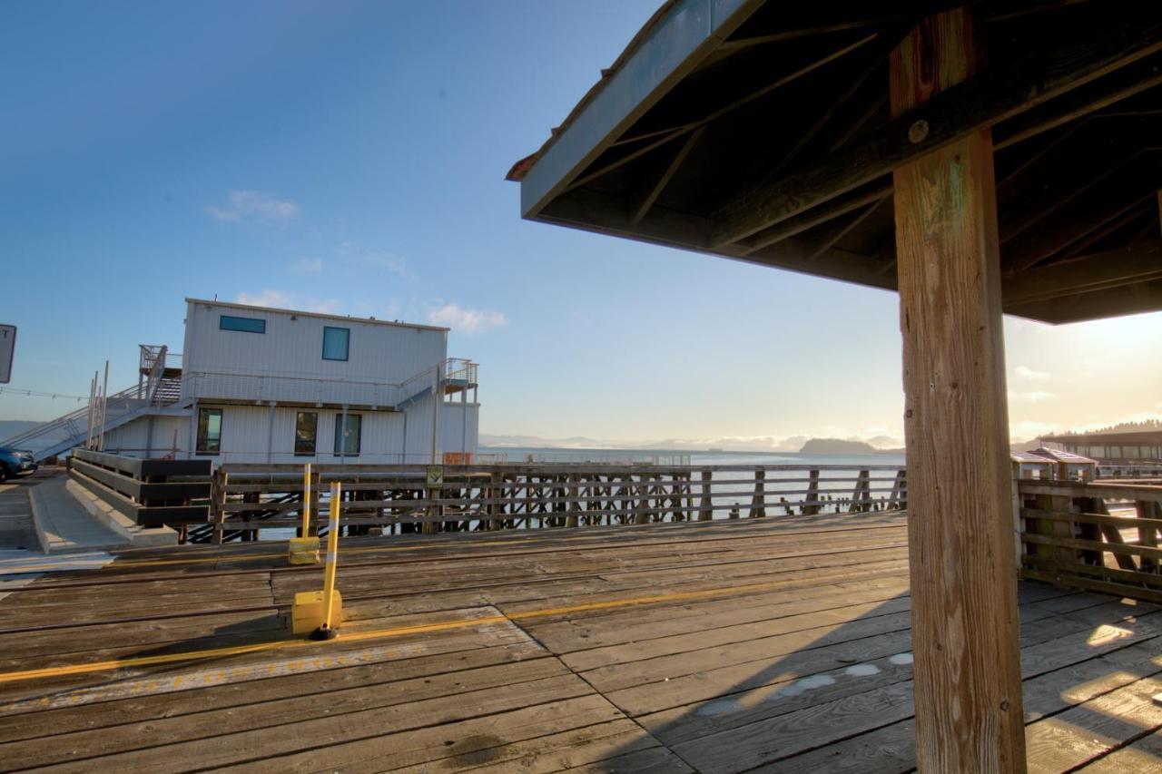 Bowline Hotel Astoria Exterior foto