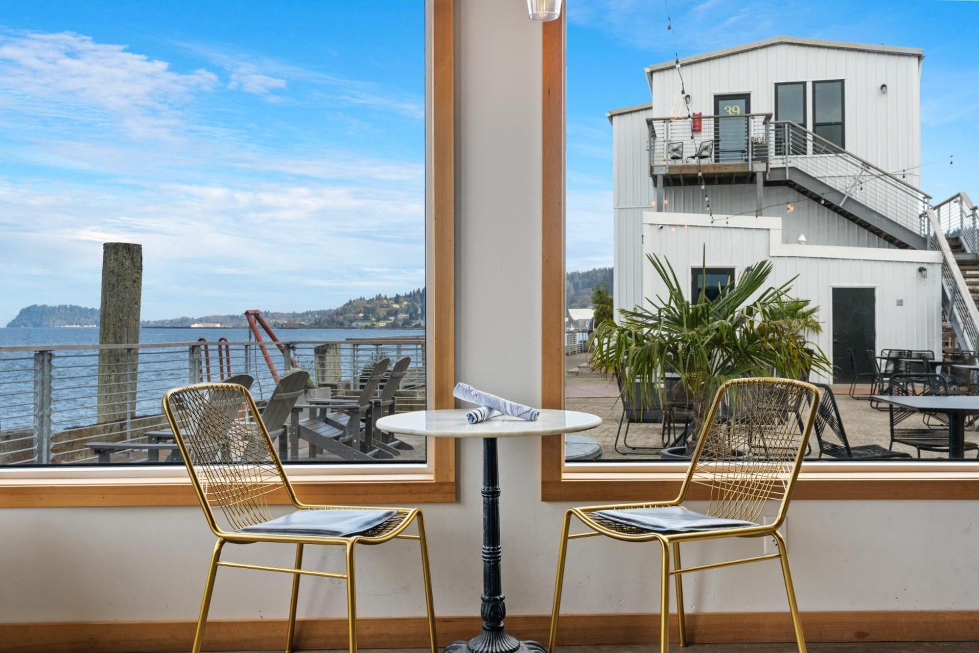 Bowline Hotel Astoria Exterior foto